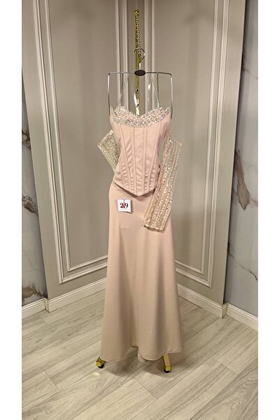 Boutique 219 فستان سهرة بيج كورسيه