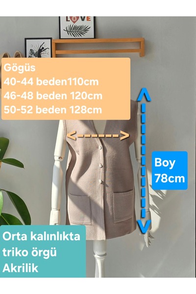 ENDAMIM Short Straight Pattern Vest with Pockets and Buttons Plus Size Vest