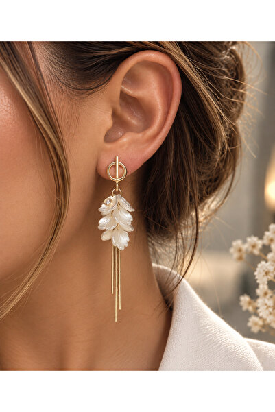 BURCU JEWELRY Lily Pearl Flower Dangle Earrings – Gold