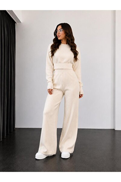 Cherry Butik Finger-Looped Crop Sweater Long Pants Knitwear Two-Piece Set