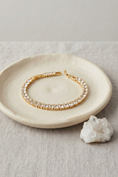 Skygo Brass Gold Color Square Zircon Stone Waterway Women's Bracelet Tj-Bb8895