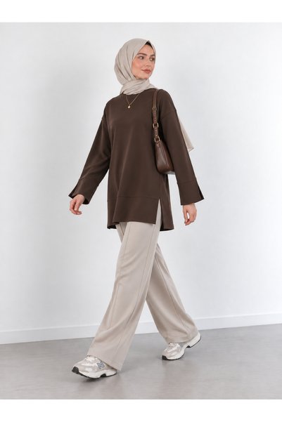 Warasiva Women's Bitter Brown Oversize Modal Fabric Slit Detailed Crew Neck Hijab Tunic