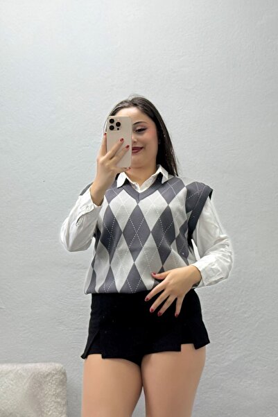BELENDİR سترة نسائية بياقة على شكل حرف V باللون الرمادي