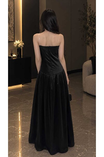 Generic Brand فستان اسود مناسب لجميع المناسبات 👗