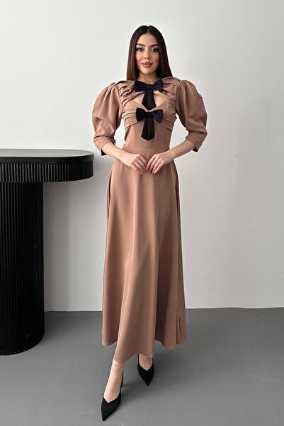 End Black Store Camel Front Low-Cut Long Dress with Bow Garnish