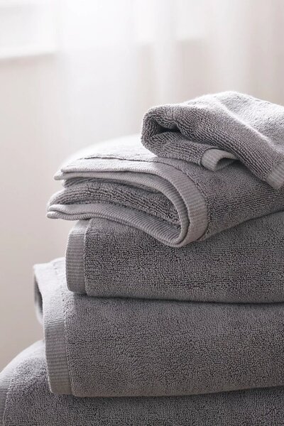 THE WHITE COMPANY منشفة يد من القطن التركي العضوي 100% - رمادي غامق، 50 × 90 سم