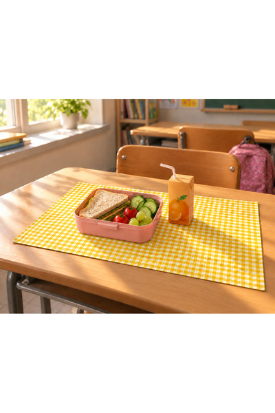 ŞAH TEXTILE DESIGN Checkered Stain-Resistant Feeding Mat 35X50