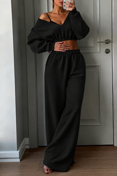 NoVibe Women's Low-Cut V-Neck Crop Sweat - Sweatpants Set