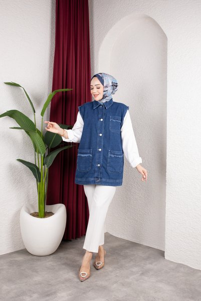 Colomer Women's Shirt-Collar Jacket with Pockets, Tassel Detail, Denim Vest