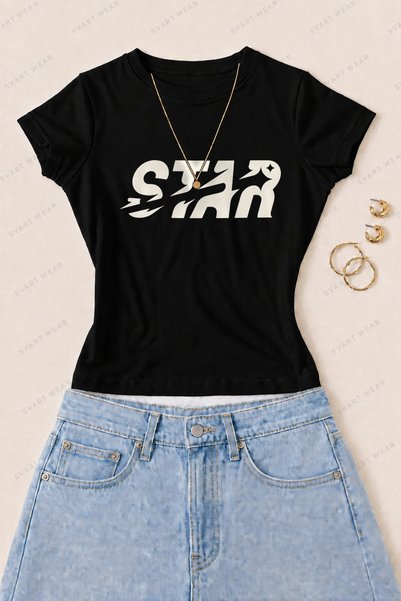 SVART WEAR Γυναικείο μπλουζάκι με στάμπα Star Typography από βαμβάκι Lycra - ...