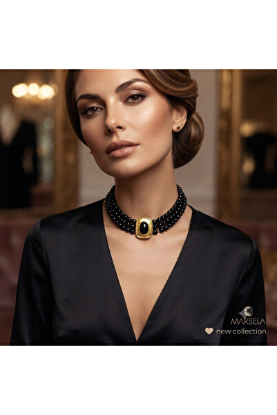 Generic Brand Gold Detail Black Pearl Choker Necklace