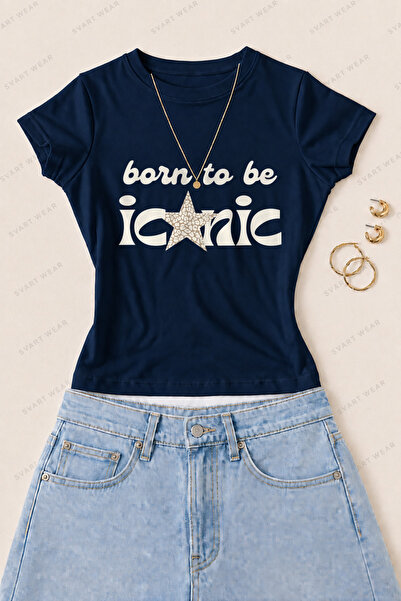 SVART WEAR تي شيرت نسائي ضيق من القطن الليكرا مطبوع عليه Born to Be Iconic - ...