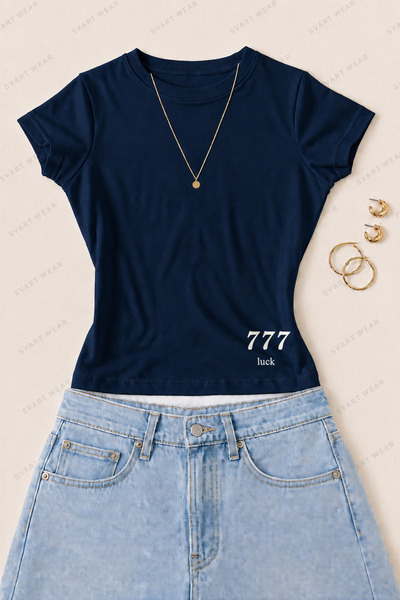 SVART WEAR Tricou de damă 777 Luck din bumbac și lycra, cu imprimeu, croială ...