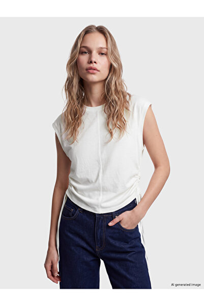 LC Waikiki Rmz Gi̇yi̇m Farkiyla Gathered 100% Cotton Blouse