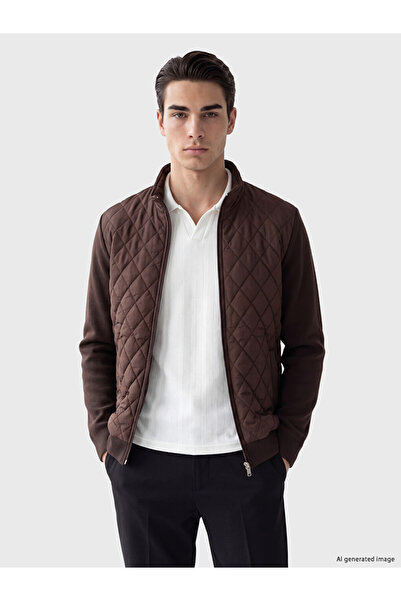 LC Waikiki Rmz Gi̇yi̇m Farkiyla Standard Fit Stand Collar Men's Knitwear Card...