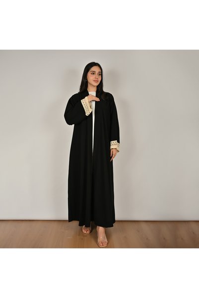 HAWRAA ABAYA عباية لف سوداء بأكمام واسعه مزينة بتفاصيل كورشيه بيج