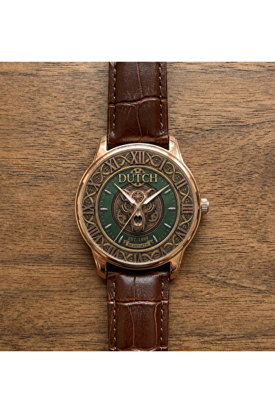 DUTCH STORE Men's Wristwatch - Roman Numerals with Green Dial and Skull Detai...