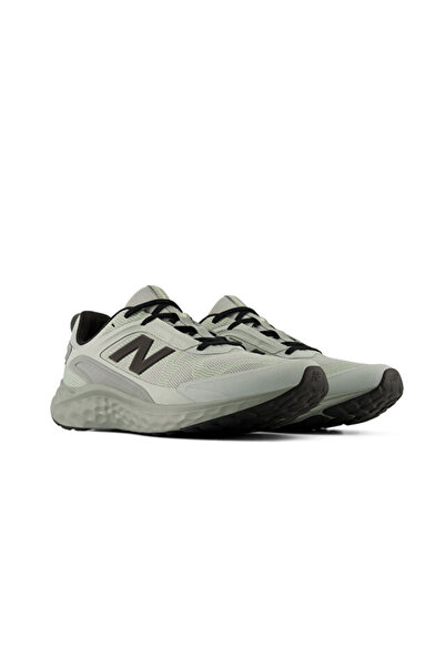 New Balance Fresh Foam Arishi v4 Gri Modeli Koleksiyonu Erkek Koşu Ayakkabısı MARIS2CJ Gri