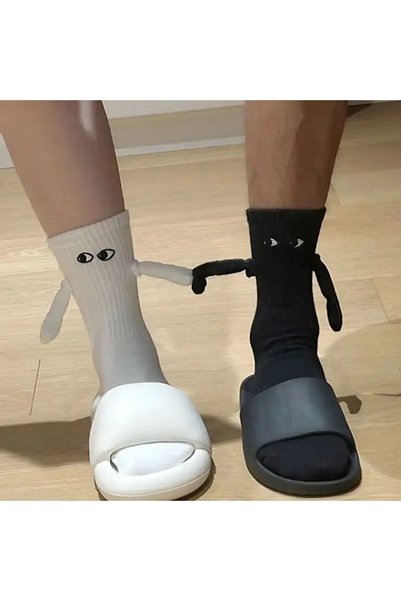 İkonik Socks 2 Pairs of Holding Hands Socks with Magnets for Friendship & Couples