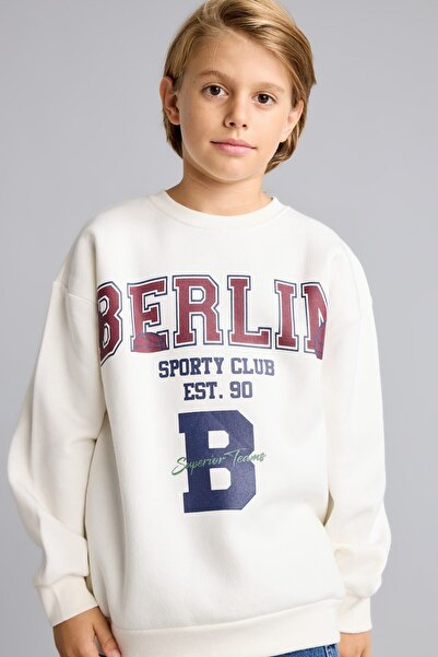 DeFacto Overshirt Fit Crew Neck Printed Sweatshirt for Boys I3081A826Wn