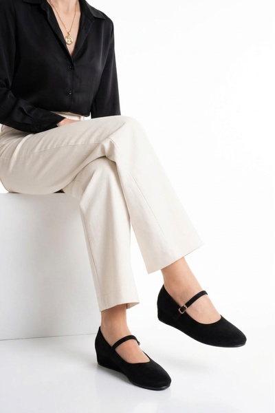 GULT Women's Feta Shoes