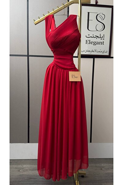 ELEGANTKSA فستان سهرة فاخر باللون الأحمر بتصميم أنثوي عصري يجمع بين تفاصيل ال...