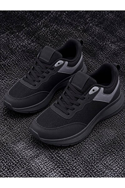 BERAT KUTLAY White Navy Blue Sneakers