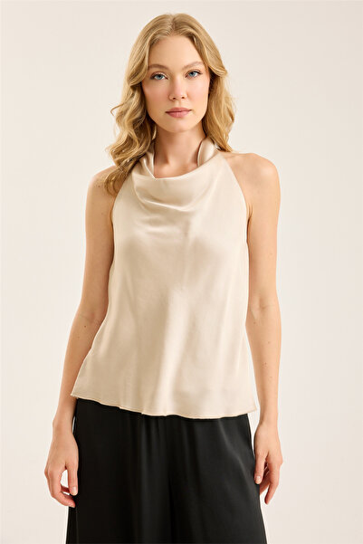 HomeStore Buttoned Top