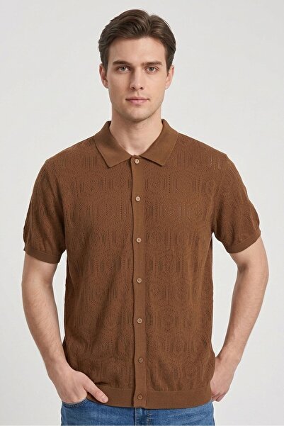 Highlander Men Relaxed Fit Textured Short Sleeve Shirt, Brown