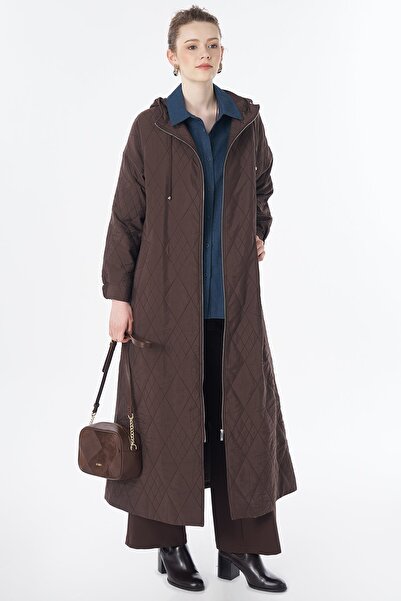 Kayra Hooded Detailed Quilted Jacket in Coffee