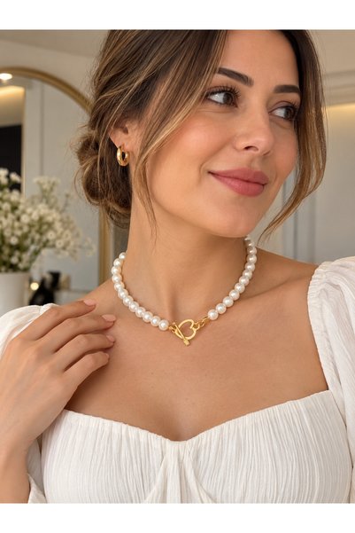 Genel Markalar Kadın kalpli inci kolye beyaz gold renk şık tasarımlar