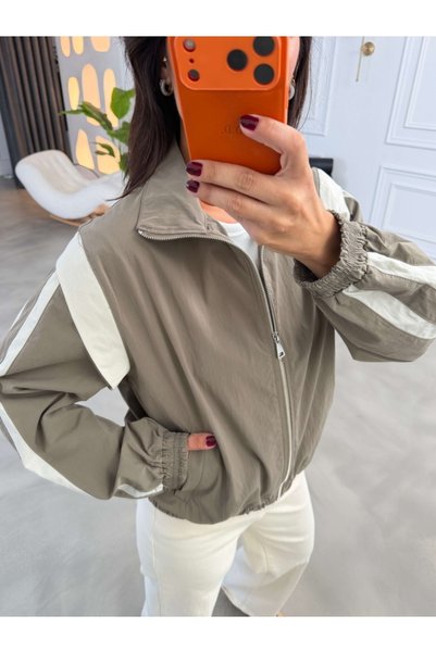 Elif Özbey Butik Haki Dik Yaka Garnili Yağmurluk