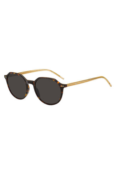 Hugo Boss Omulă cu ochelari de soare