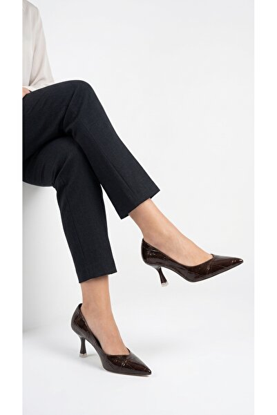 Eysha Hentor Women's Stiletto Heeled Shoes with Crocodile Pattern, Pointed To...