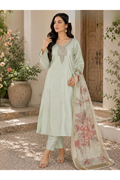 MYSMAR Pista Green Roman Silk Embroidered Three-Piece Suit - VVB9531 | Pista ...