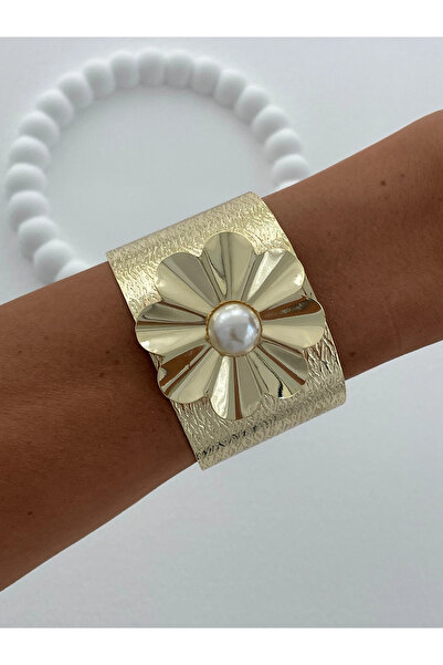 Luparadis Special Series Floral Design Pearl Detail Adjustable Gold Bracelet