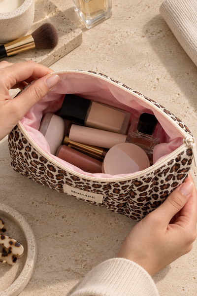 MOISARE Geantă de machiaj matlasată - Organizator de cosmetice de călătorie Geantă multifuncțională pentru femei cu fermoar 23x14x6 cm