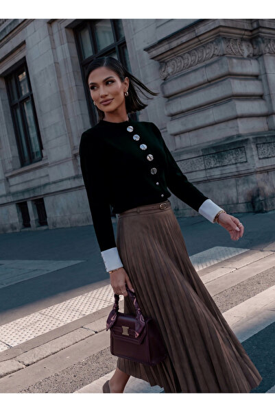 Iconic DECORATIVE BUTTON CARDIGAN