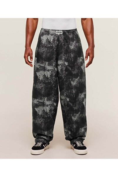 GYMSHARK Straight Leg Pumper Pants