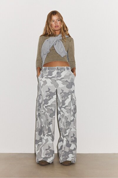 Stradivarius Desenli kargo pantolon