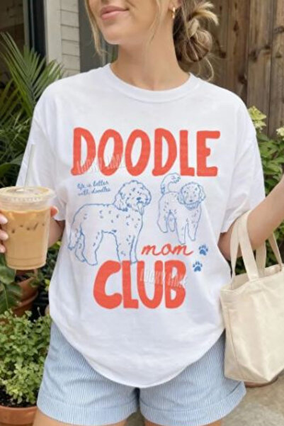 Doodle Anne Kulübü Tişörtü, Goldendoodle Tişörtü, Labradoodle Tişörtü, Köpek Annesi Tişörtü, Köpek Mama Grafik Tişörtü, Evcil Hayvan Sahibi Hediyesi, Tüylü Anne Tişörtü