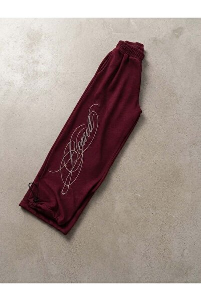 Yukatay Burgundy 3 Thread Blessed Script Stone Detailed Sweatpants
