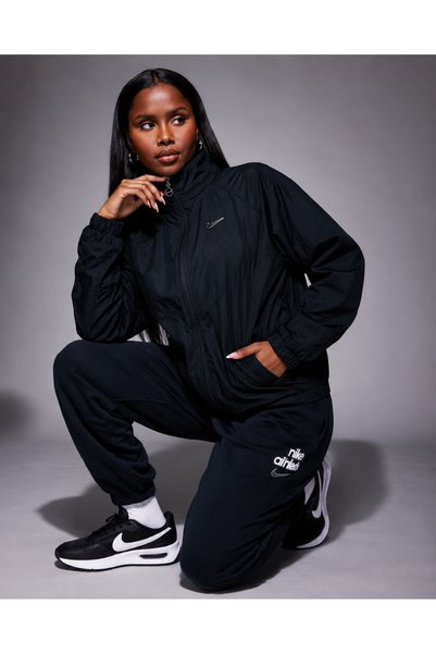 Nike Sportswear Kadın Siyah Dik Yaka Fermuarlı Spor ceket– Rüzgarlık Ceket