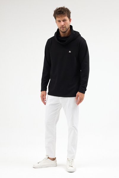 PELİTİSS High-Neck Sweatshirt