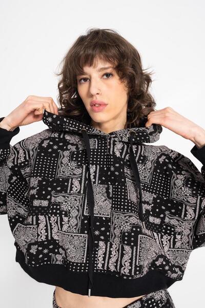 BSL Kapüşonlu Desenli Şardonlu Sweatshirt