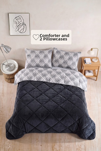 Formeya Double Luxury Wellsoft Quilt with Double Sided Pillowcases 195X215 cm...