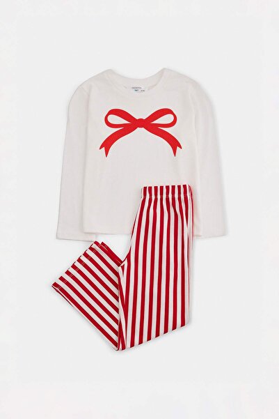 TRENDYOLKIDS Rotes Weihnachtspyjama-Set