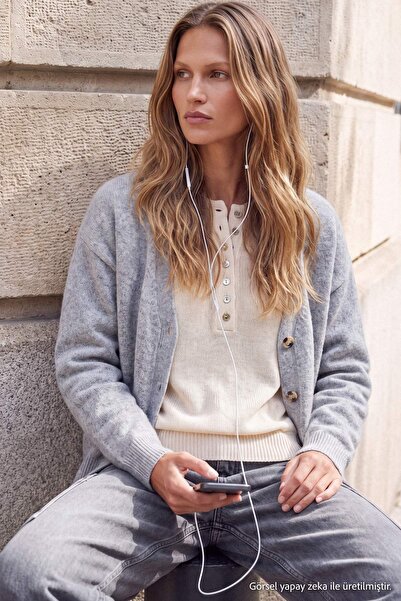 Trendyol Collection Wardrobe Essentials Gray Soft Textured V-Neck Oversize Kn...