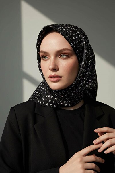 Vissona %100 Twill İpek Eşarp 90x90 Siyah Krem Çıtır Motif Desenli El Dikişli...