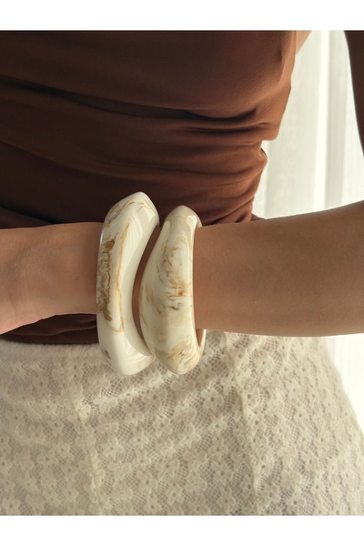 LioraJewellry Kemik Bileklik Krem Kendinden Desenli
